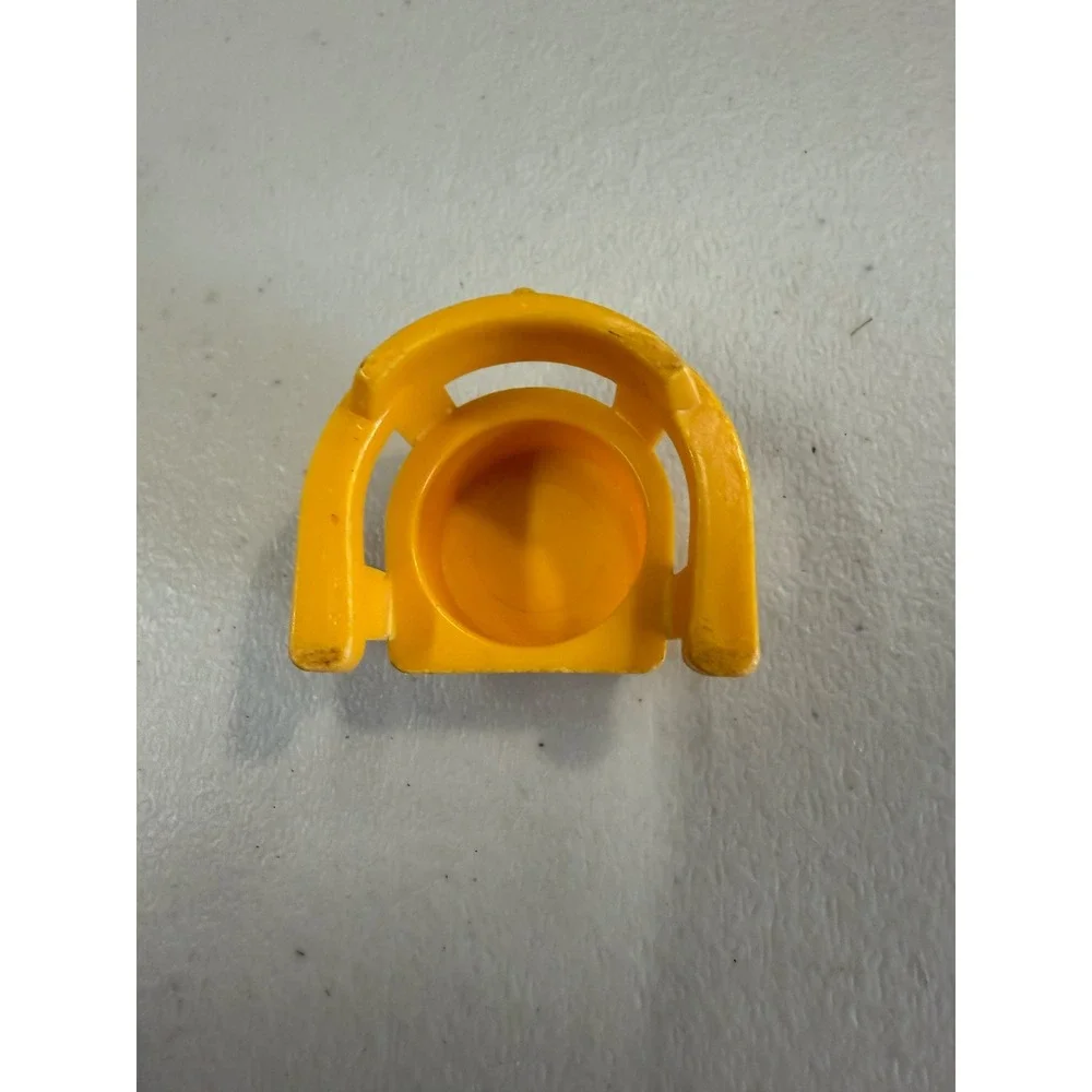 Vintage Fisher Price Little People Yellow Chair‎ Seat Replacement Toy Piece